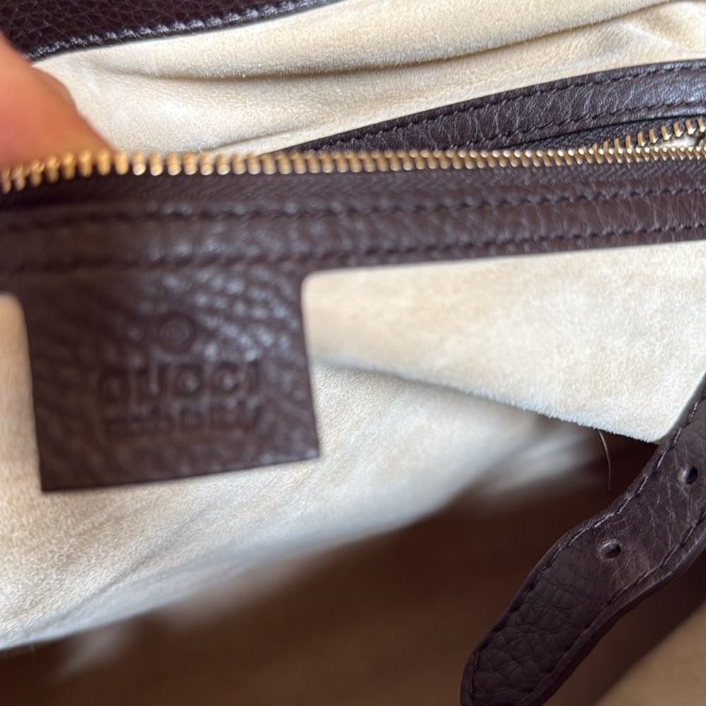 Elegant Brown Leather Men's Bag - Picture 9 of 13
